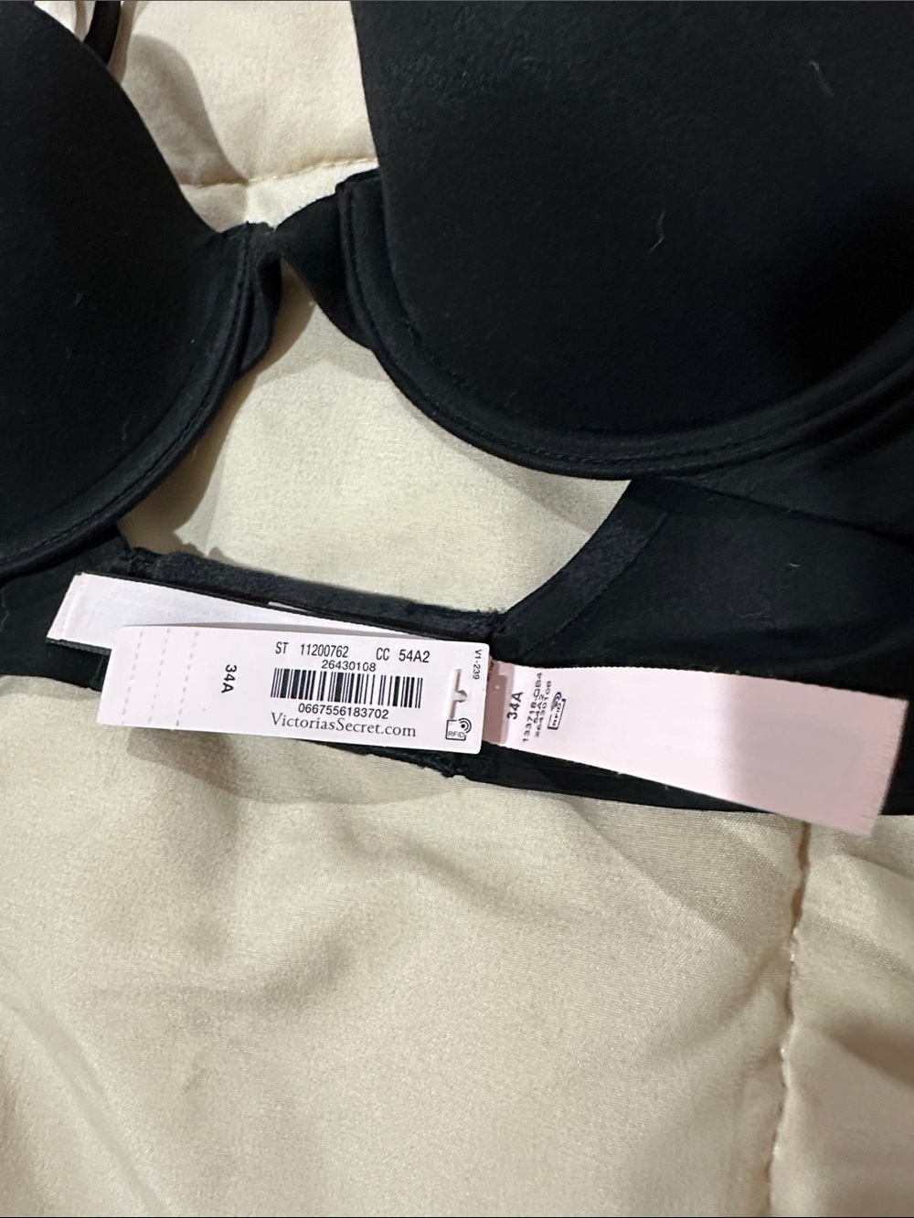 Victoria's Secret Black Molded Bra 34A NWT - Picture 2 of 5